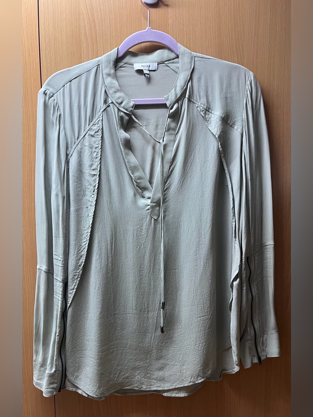 Very Good Condition* REISS Frances-zip cuff detail blouse Pistachio | US6